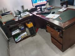 Centre and computer table condition 9/10 Location Dha Phase 2