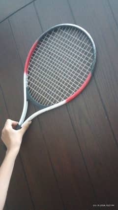 strong racket 0