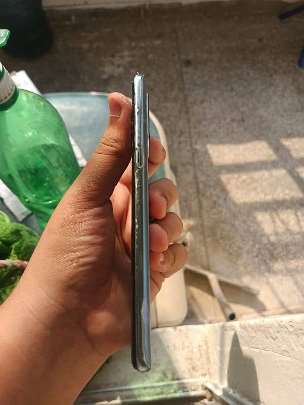 OPPO Reno 6 3