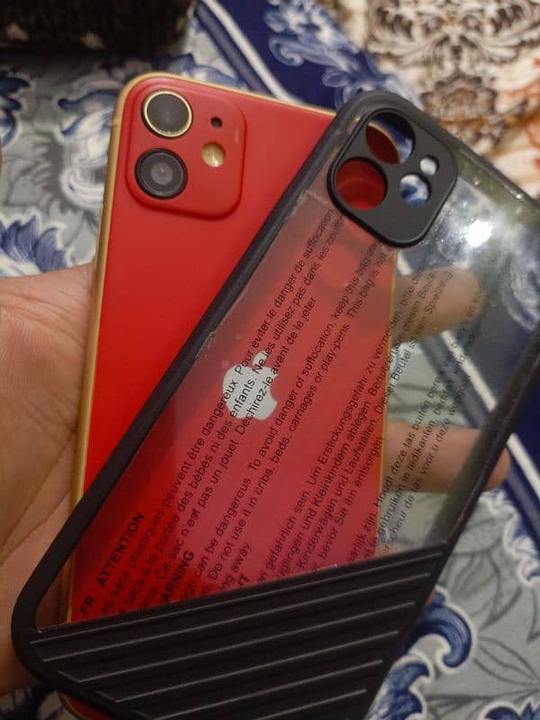 i phone XR non PTA 13