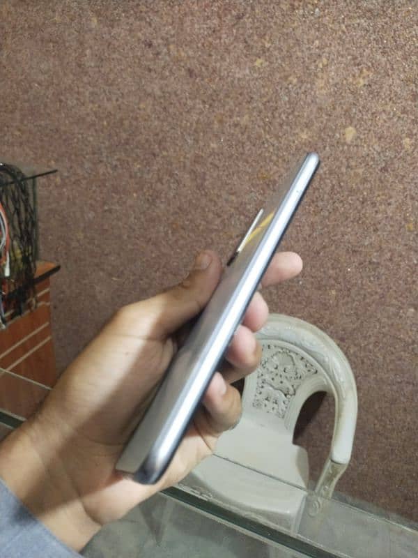 vivo y20 64gb lush original condition 4