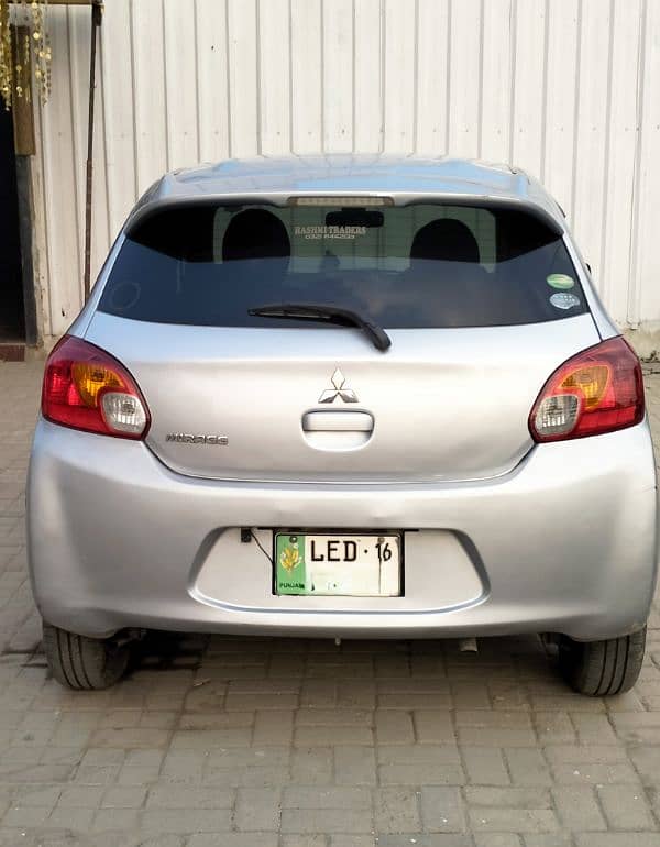 Mitsubishi Mirage 2013 4