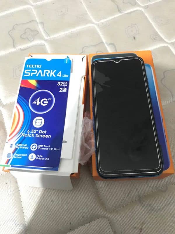 TECNO spark 4 lite 2/32 with box 1