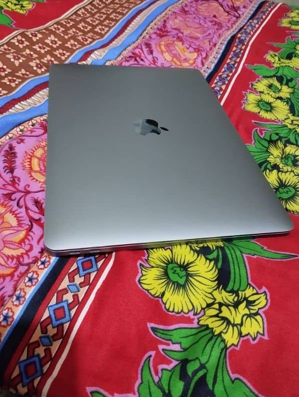 MacBook Pro 2016 2