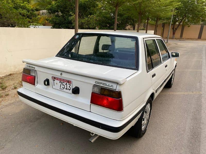 (R) Officers Used Classic Just Like New Toyota Corolla 86/92 ChilledAc 4