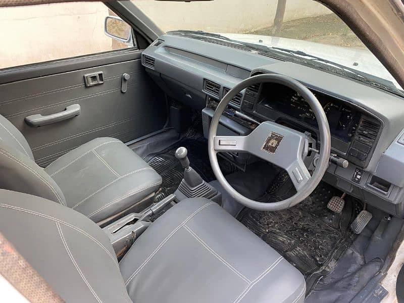 (R) Officers Used Classic Just Like New Toyota Corolla 86/92 ChilledAc 7