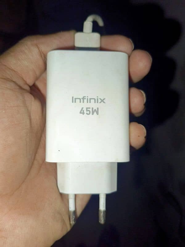 Infinix not 30 all ok with box or charger read ad fist 7