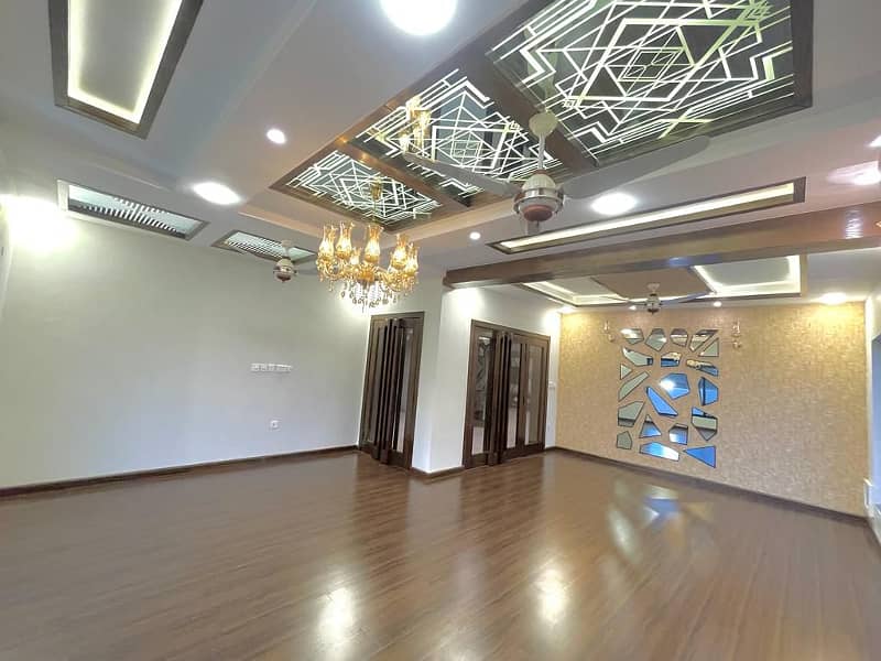 Intellectual village Kanal 8 bedroom house for rent in phase 7 bahria town Rawalpindi 7