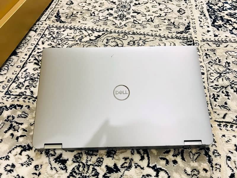 DELL LATITUDE 7400 2-in-1 Genuine condition 8