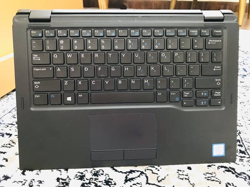 DELL LATITUDE 7390 2-in-1 CORE i7 3