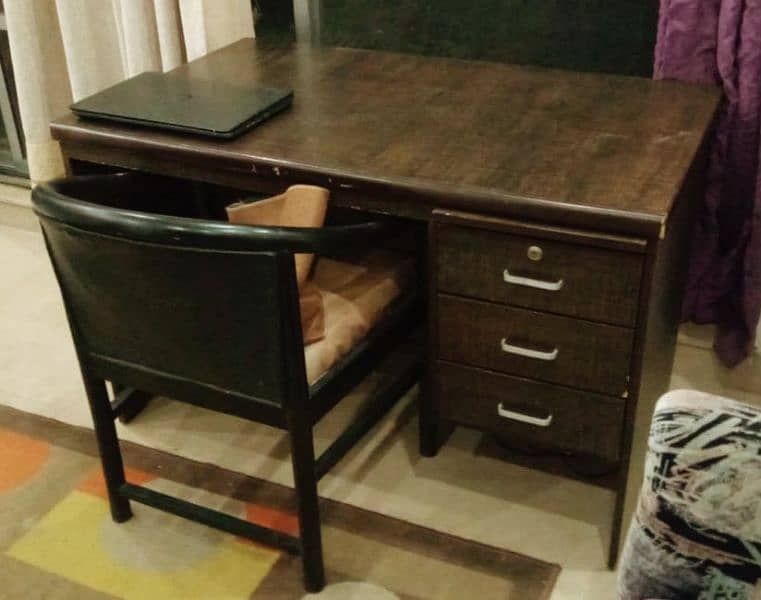 Office writing table for sale 1