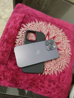 iphone 14 pro max LLA model