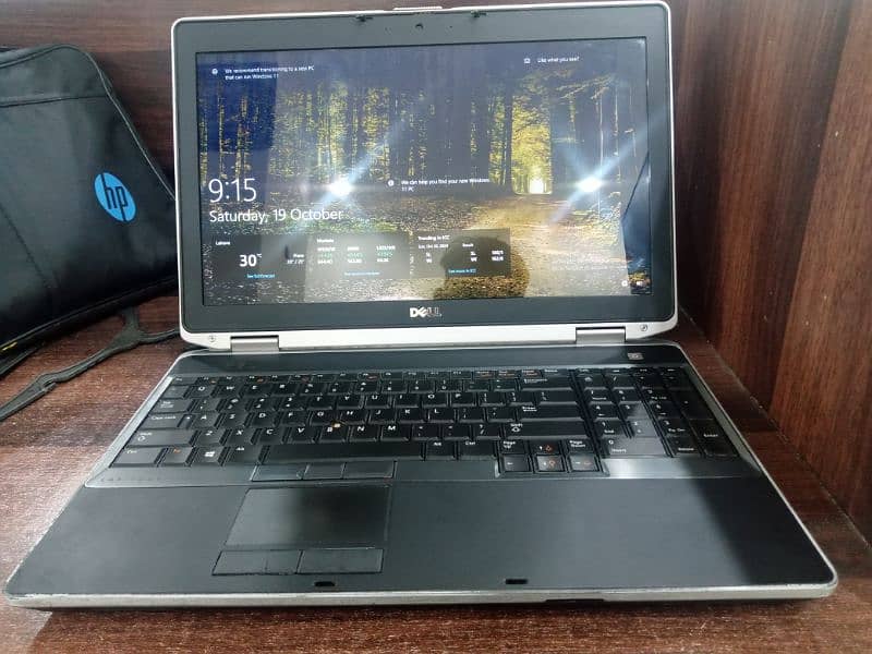 Dell laptop i5 8gb ram 128ssd 0