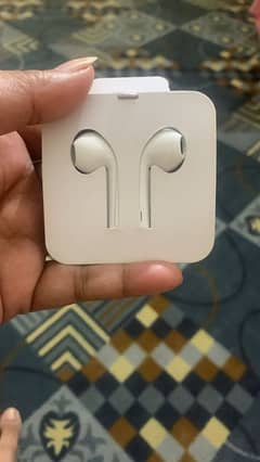 Iphone Earphones