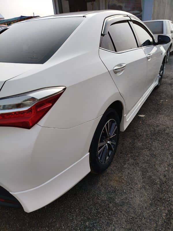 Toyota Altis Grande 2021 4