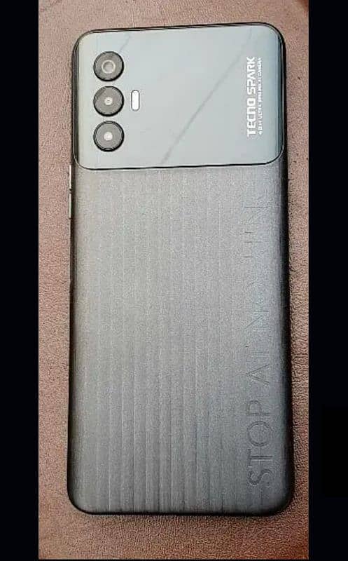 Tecno Spark 8 Pro 4/64.10/10 condition with box and charger 4