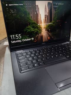 Dell latitude 5300 Core i5 8th generation