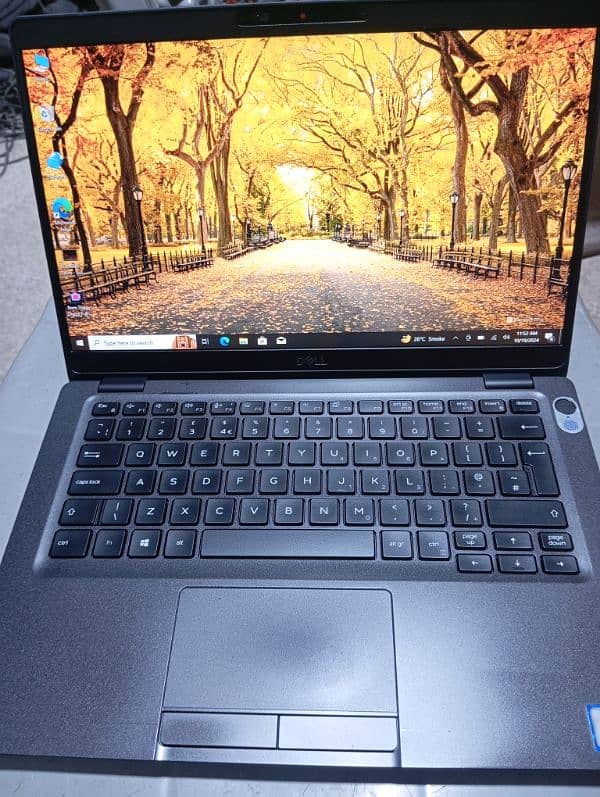 Dell latitude 5300 Core i5 8th generation 12