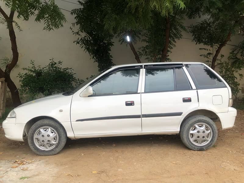 Suzuki Cultus VXR 2011 11