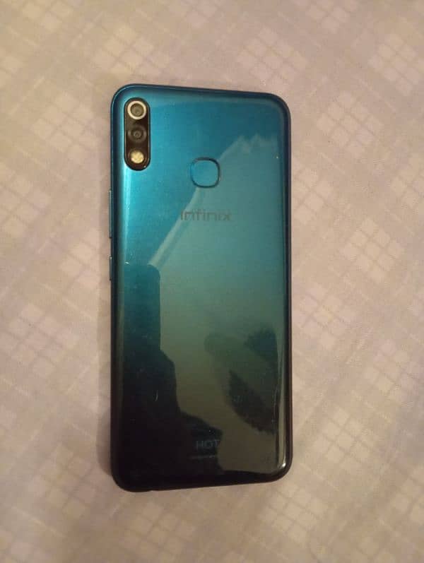 Infinix Hot 8 0