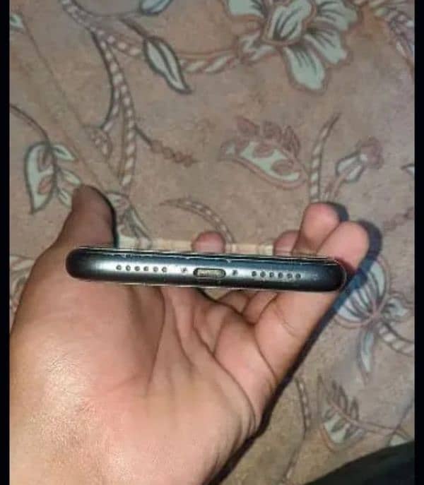 iPhone 11 Original 3