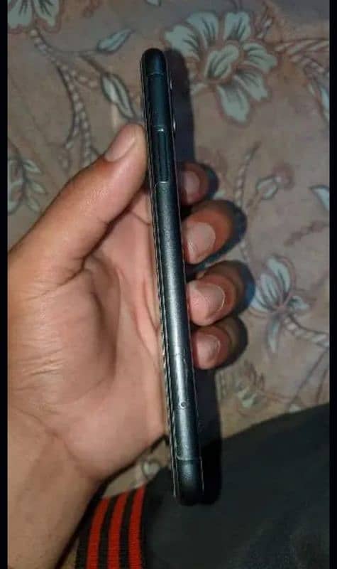 iPhone 11 Original 4