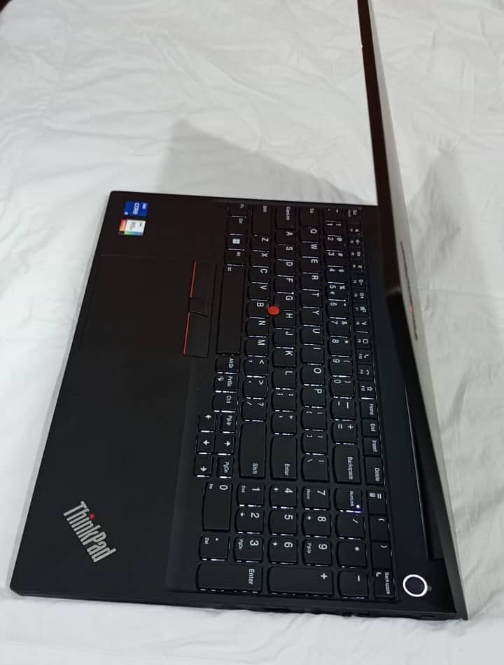 Lenovo ThinkPad E15 Gen 4 Laptop - Intel Core i5 - 12th Gen 7