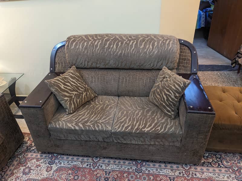 Sofa set for sale in lahore 2