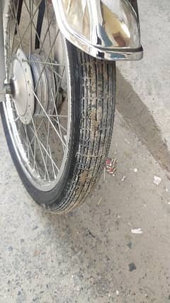 jis bhai ny Lena ho wo Bhai rabta kry Bike biklo New Hy 0309,699.43 62