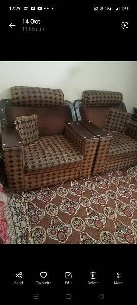 i sall may sofa saat good condition 1