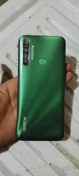 Realme 5i 0