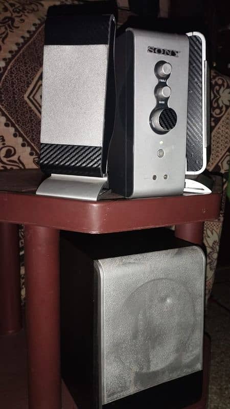 led speaker for sale 1