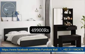 King / Queen bed with dressing table