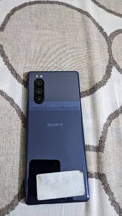 Sony Xperia 5