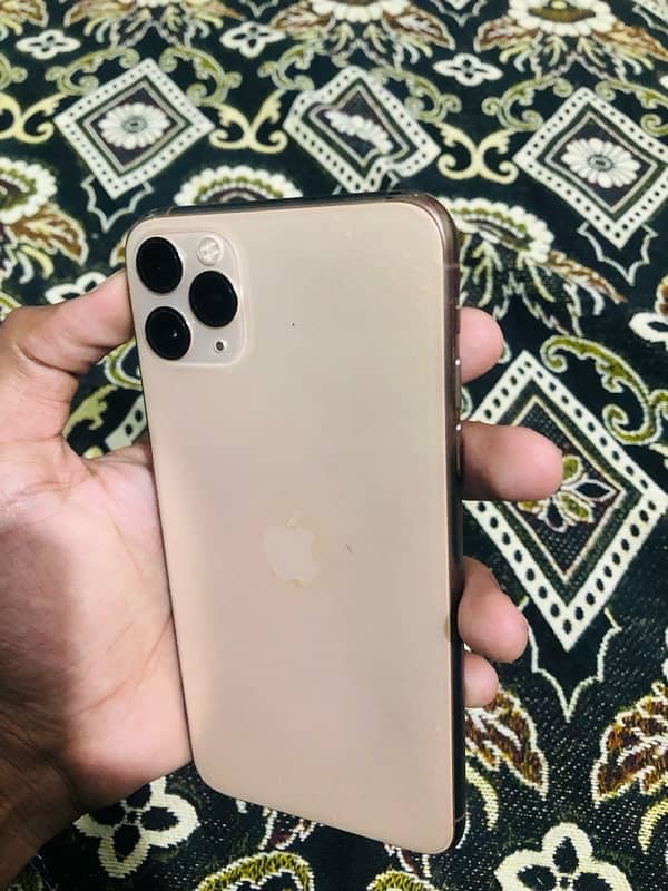 iphone 11 pro max 3