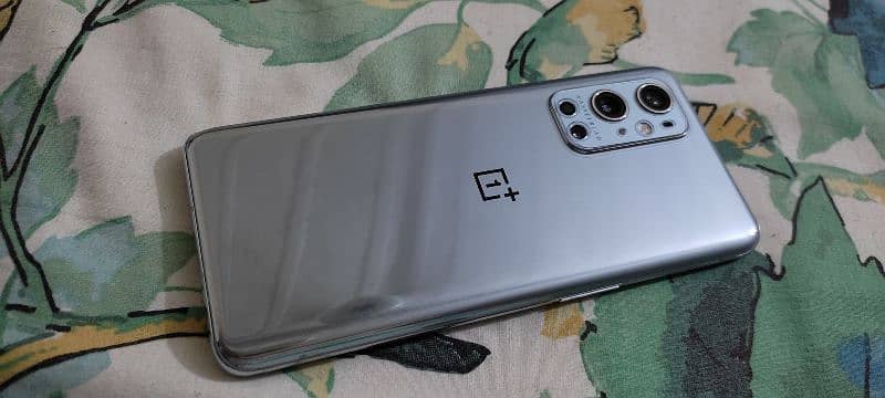 One Plus 9 Pro 10/10 Condition 12