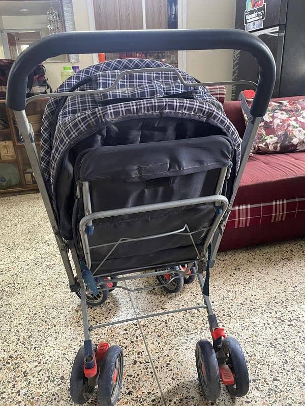 pram/ stroller available for sale 0