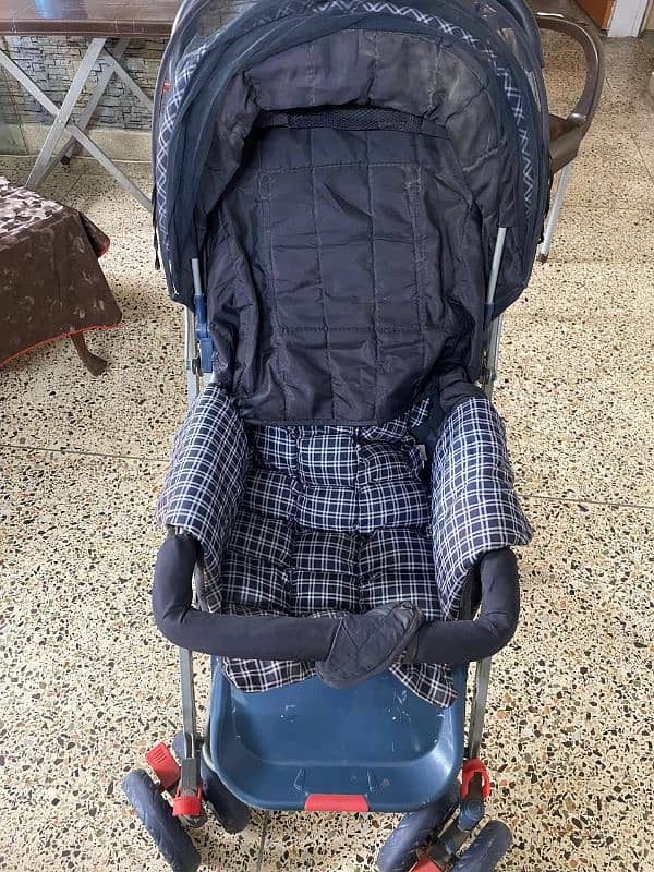 pram/ stroller available for sale 2