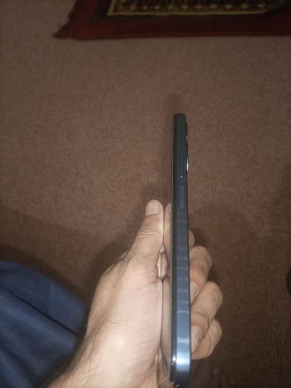 vivo y35 (8 128gb) black for sale 5