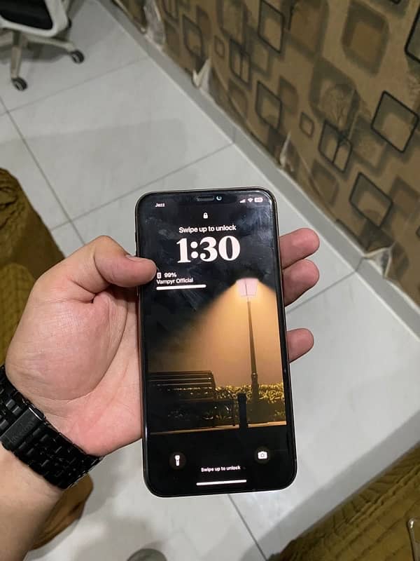 Iphone 11 pro Max 64Gb Dua PTA Approved 5