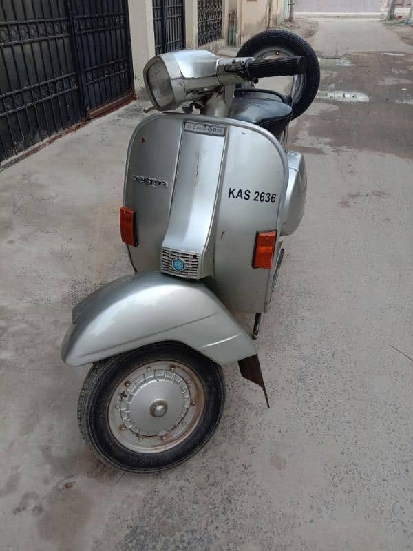 Genion Vespa Sprint for sale 1