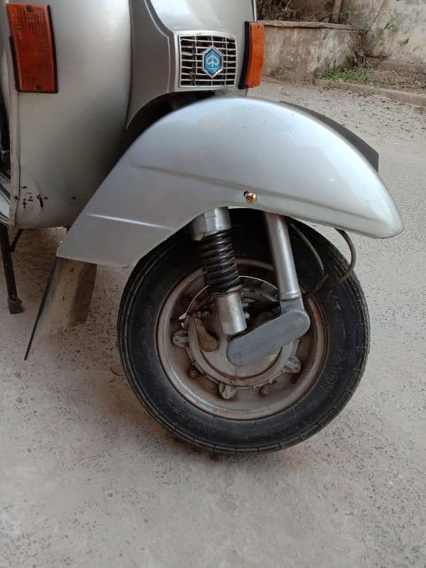 Genion Vespa Sprint for sale 5