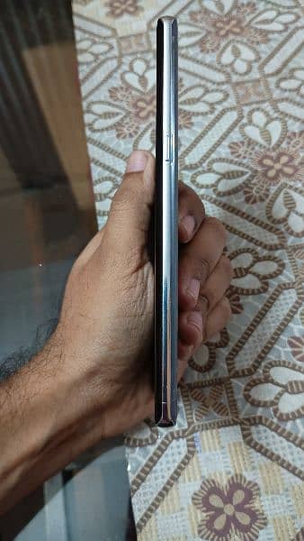 Samsung Galaxy Note 8 Edge. 9/10 Condition. Official PTA. Read ad. 5