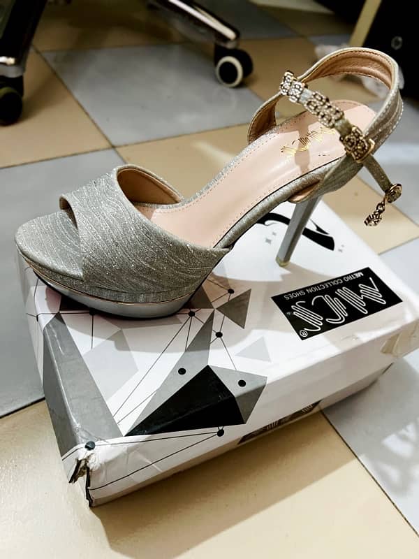 Bridal Metro Heels Size 40 Worn only once 1