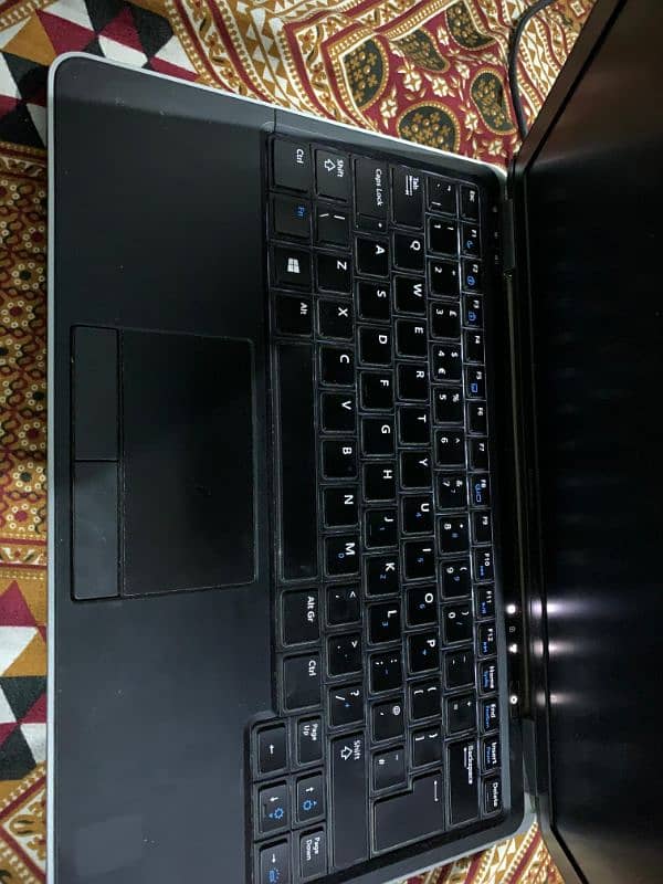 Dell laptop 3