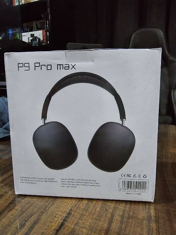 P9 PRO MAX WIRELESS HEADPHONE 0