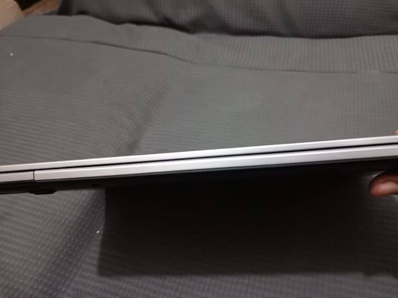 Hp Elitebook g4 840 core i5 7th gen 8