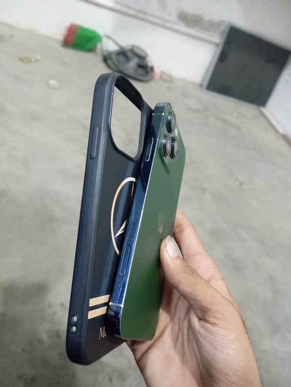 iphone xr convat 13pro 64GB nonpta green colour look like 100% 13pro 1