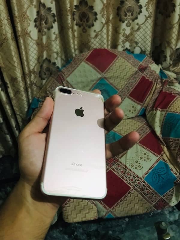 iphone 7 plus 128gb PTA Approved 10/10 3