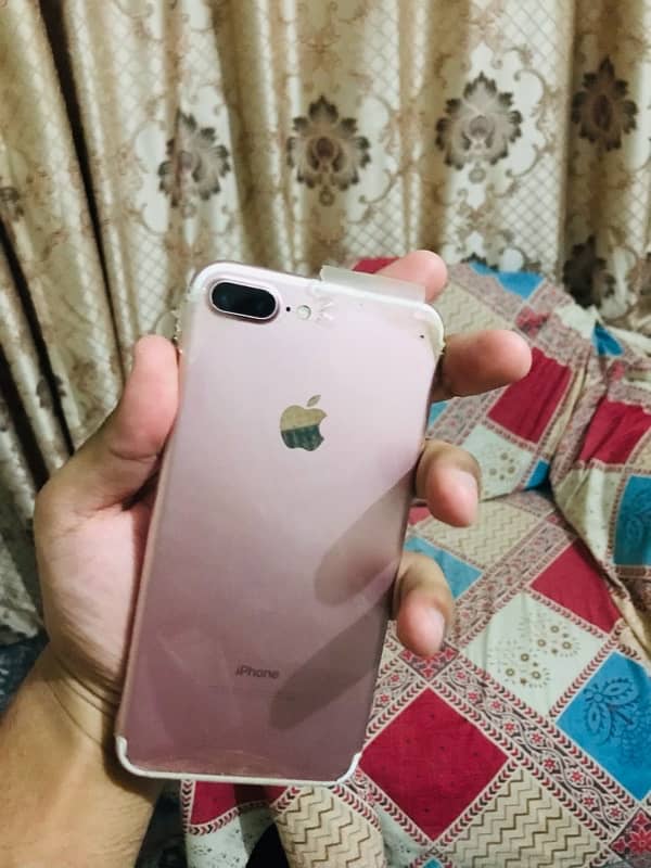 iphone 7 plus 128gb PTA Approved 10/10 4